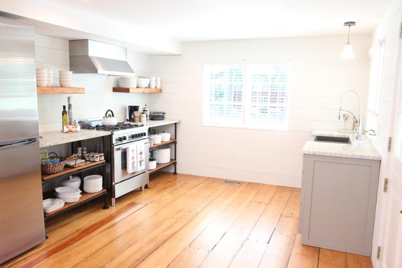 James Pharmacy Bed And Breakfast 올드세이브룩 외부 사진